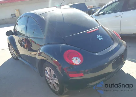 2010 Volkswagen New Beetle 2.5L from USA, damaged, VIN 3VWPW3AG9AM019765